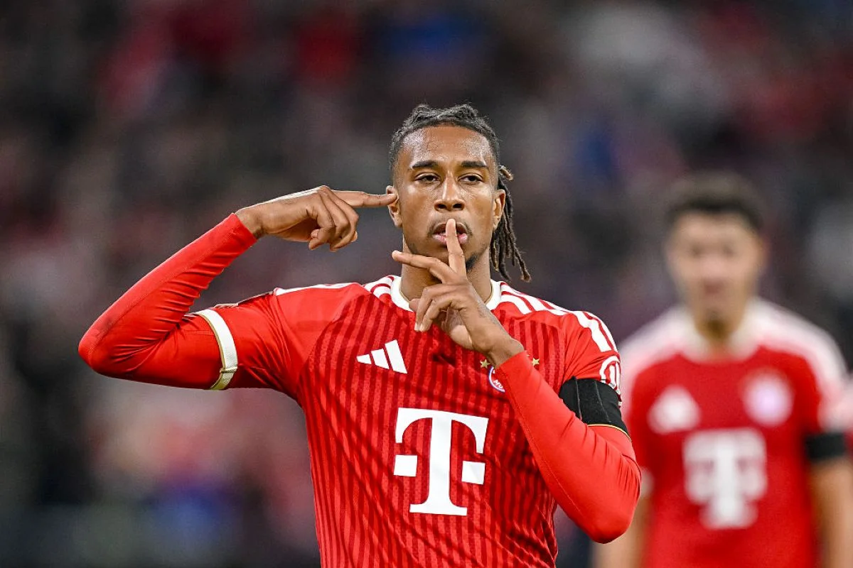 Olise brilha e Bayern atropela o Bodo/Glimt na estreia da Champions League