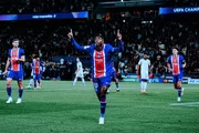 Dembélé comemora gol do PSG contra o Slovan Bratislava