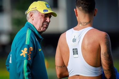 Ancelotti elogia mudança no limite de estrangeiros: ‘Importante para dar oportunidade’