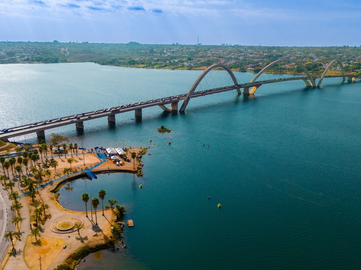 Novacap abre licitação para avaliar estrutura e manutenção da Ponte JK