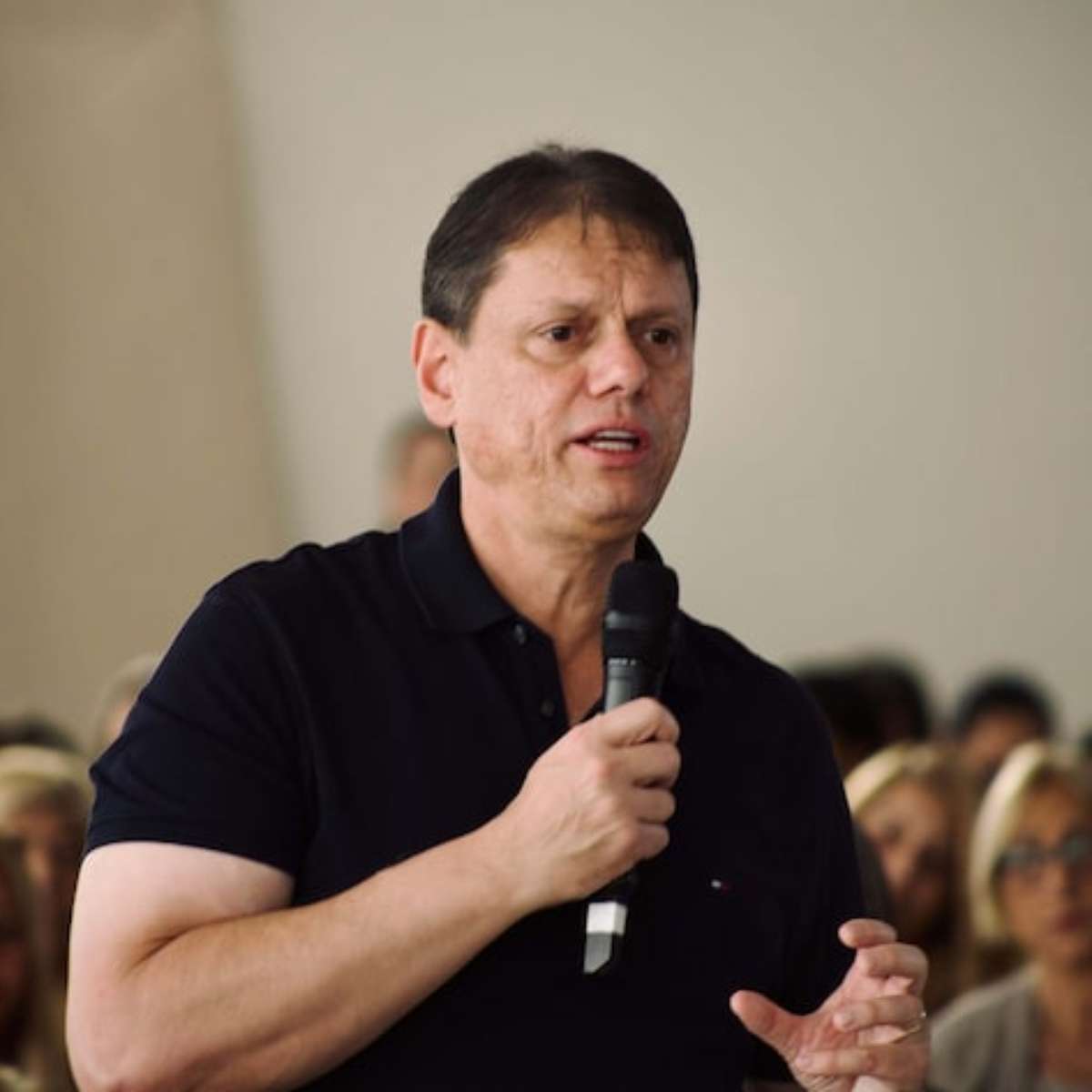 Como Tarcísio se consolidou como favorito em SP e caminha para vitória no 1º turno