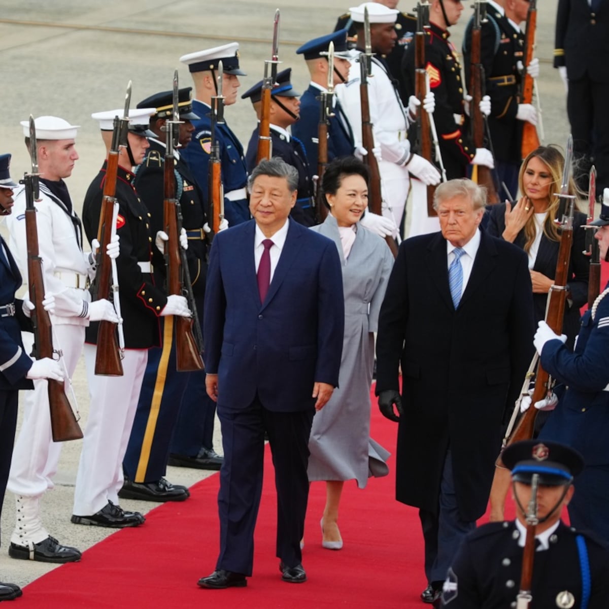 Trump estende o tapete vermelho para Xi Jinping em uma inusual recepção em Washington