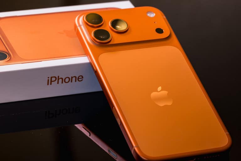 Apple aumenta preço de iPhones antigos no Brasil — e alta chega a R$ 500