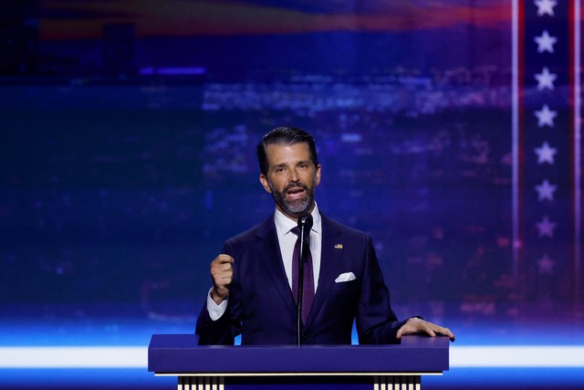 Democratas pretendem investigar negócios da família Trump se vencerem eleições