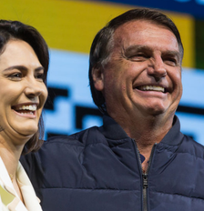 O ex-presidente do Brasil, Jair Bolsonaro, e sua esposa, Michelle Bolsonaro, durante a Conferência de Ação Política Conservadora (CPAC) em 6 de julho de 2024, em Camboriú, Brasil Foto: Pedro H. Tesch/Getty Images