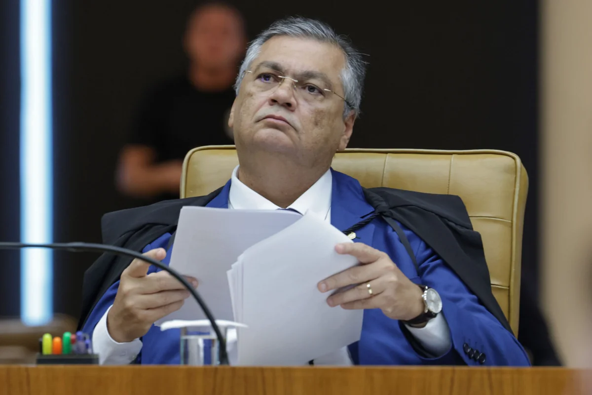 Novo se manifesta sobre decisão de Dino: "Ministro terrivelmente soviético"