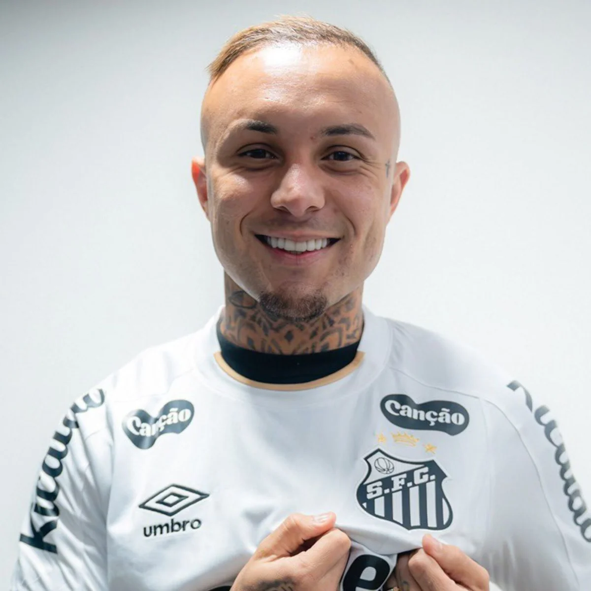 Cebolinha aponta chateação com Flamengo como motivo para fechar com Santos