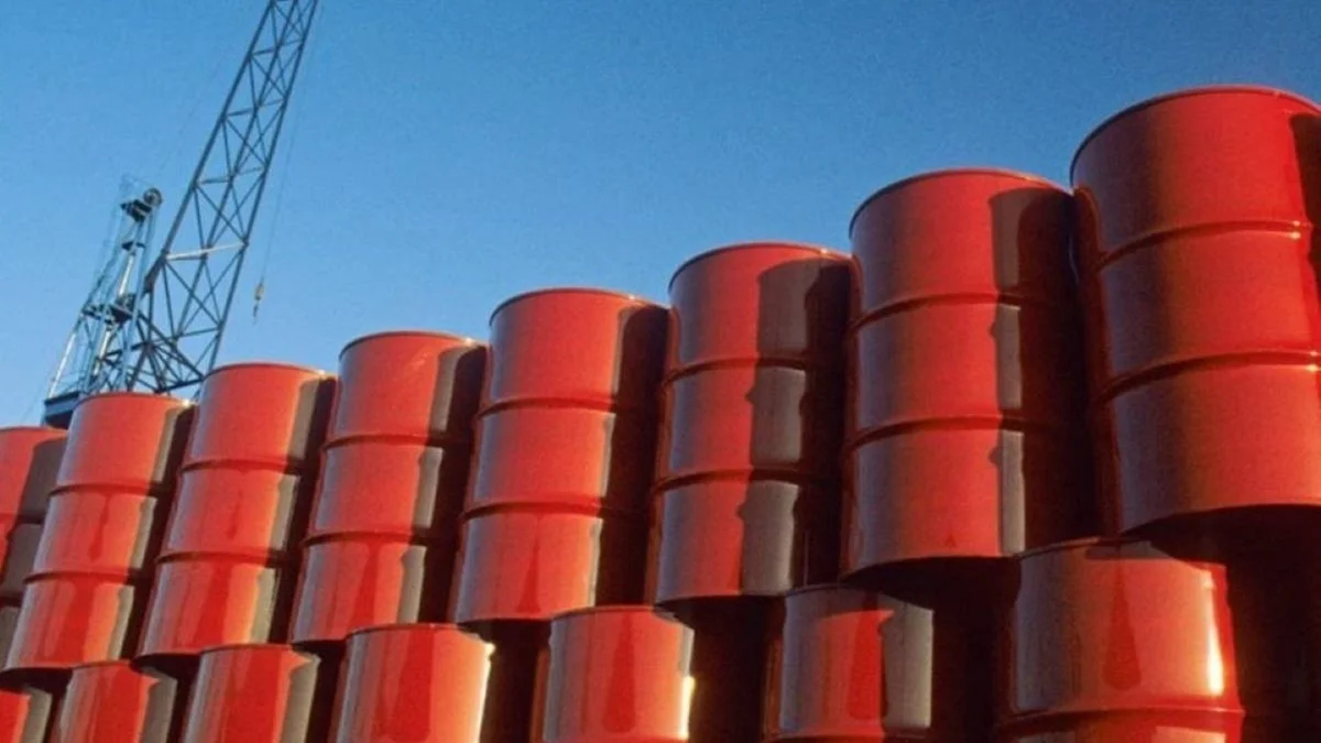 Petróleo volta a passar de US$ 100 com elevação de tensão no Oriente Médio