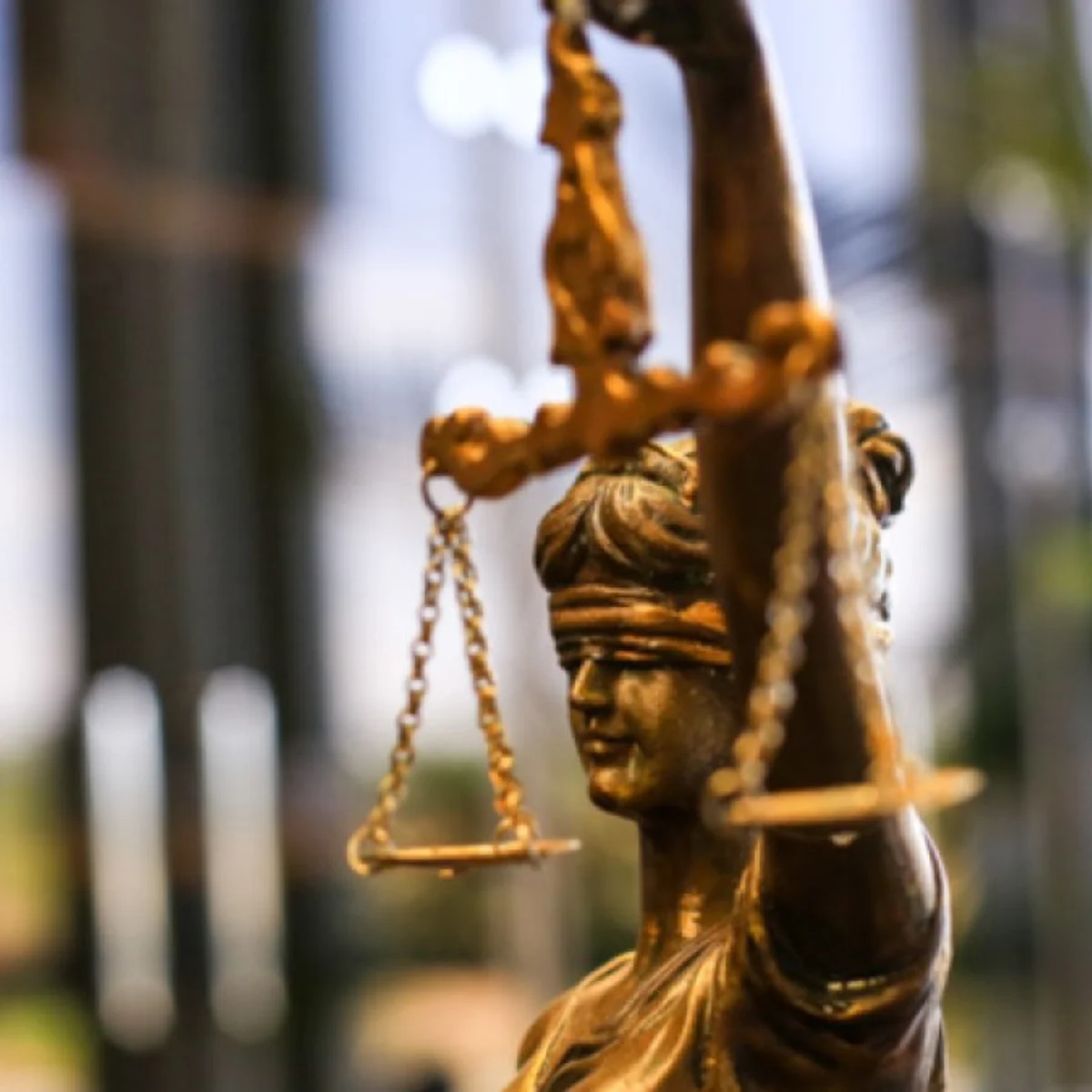 MG: auxiliar chamado de "gordinho" por chefe aciona Justiça e é indenizado