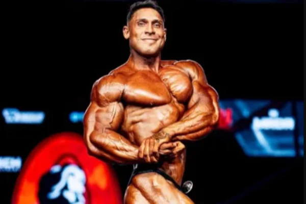 Ramon Dino decepciona na defesa de título e fica em 3º lugar no Mr. Olympia