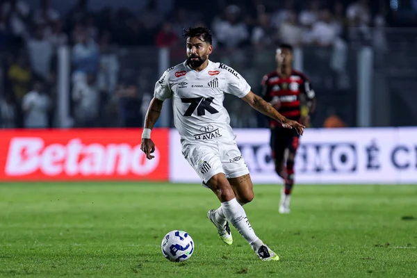 Após deixar o Santos, Tomás Rincón anuncia aposentadoria aos 38 anos