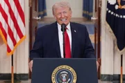 Vance nega suborno após Trump prometer R$ 25 mil a eleitores dos EUA
