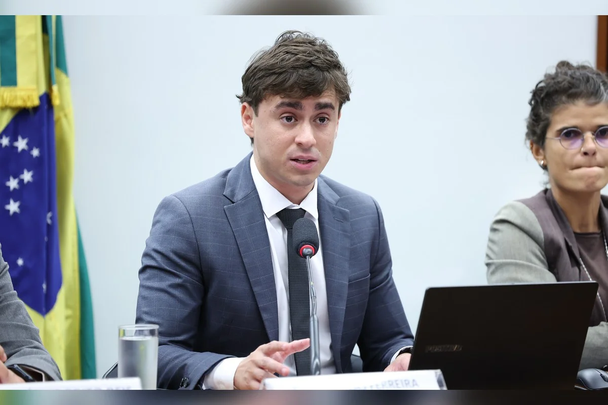 Nikolas reage à invasão do PT: "Deve ter sido eleitor para tomar cerveja"