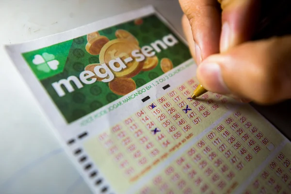 Mega-Sena: apostas de 3 cidades de MG levam quase R$ 35 mil; veja quais