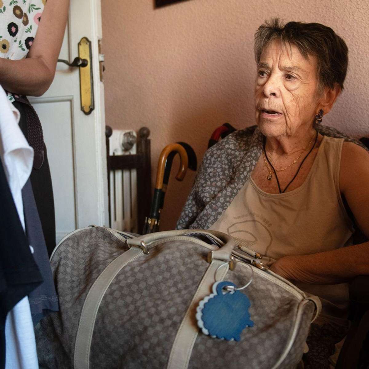 O dramático despejo da idosa de 87 anos que expõe a gravidade da crise de moradia na Espanha