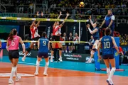 Brasil x Peru pelo Sul-Americano de Vôlei