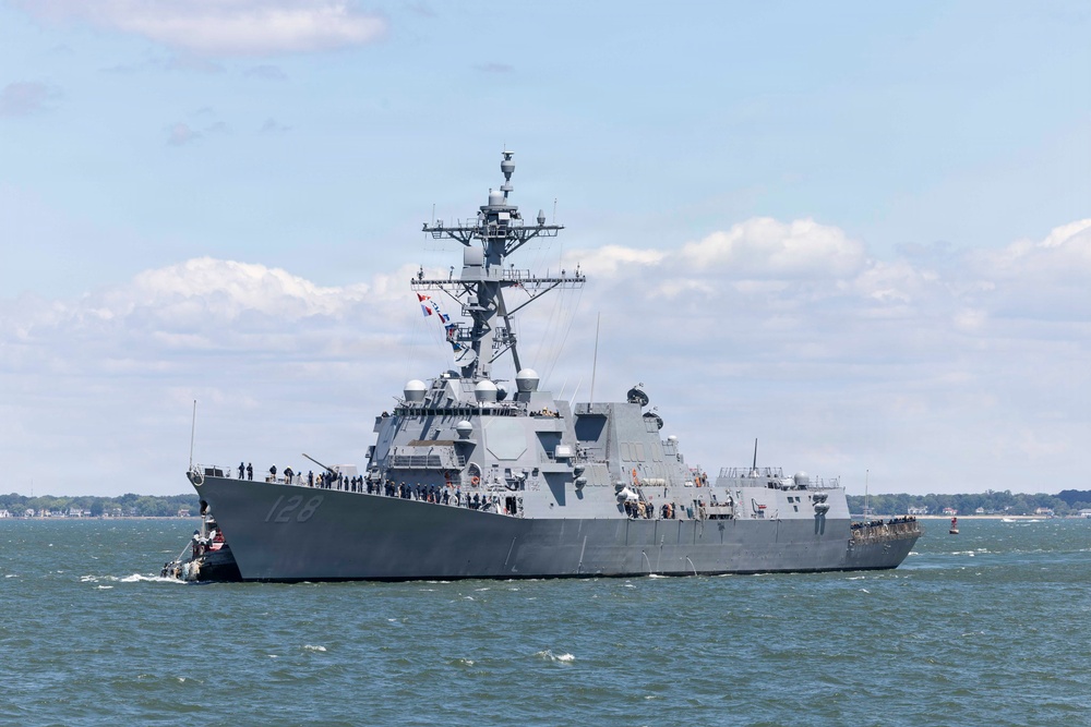 Imagem relacionada à notícia: O futuro USS Ted Stevens será enviado em outubro