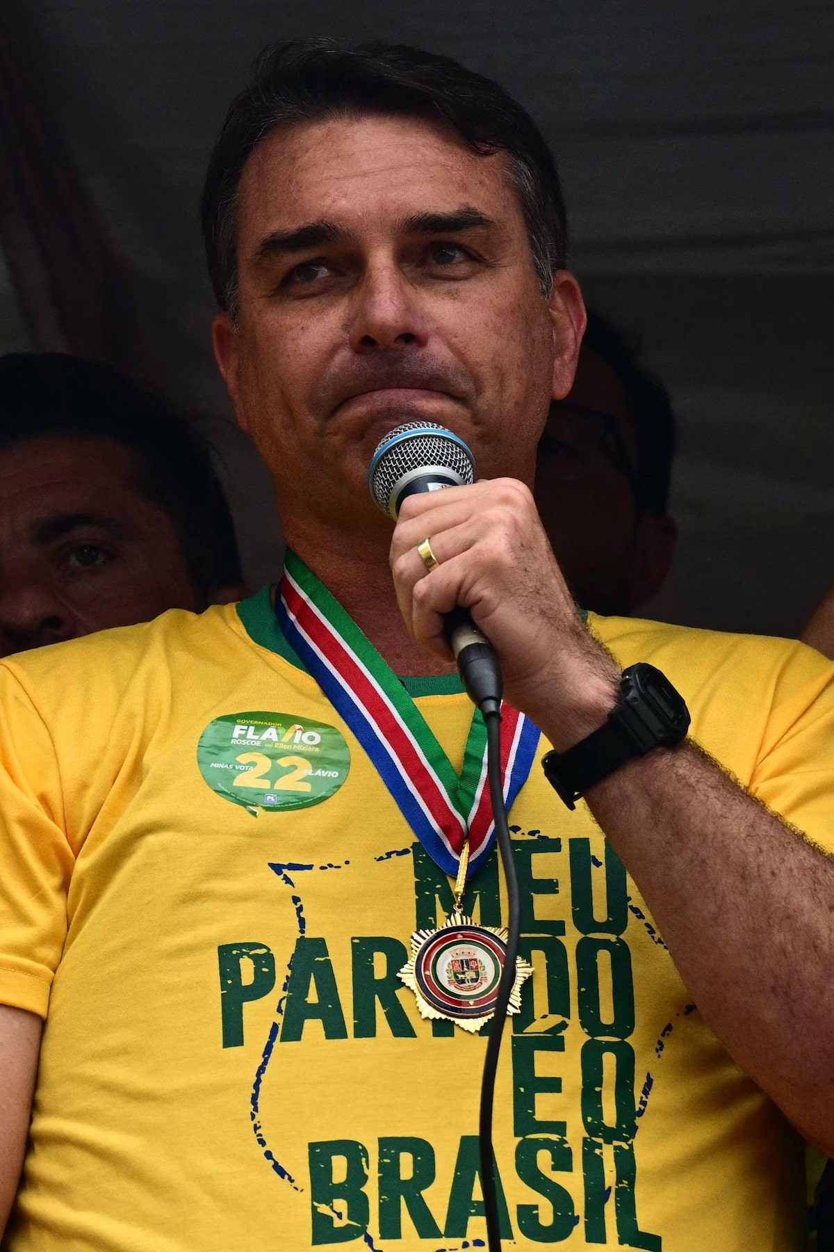 Flávio Bolsonaro chama operação da PF sobre emendas para filme de ‘interferência política’ de Dino