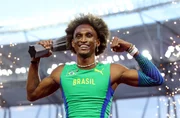 Alison dos Santos foi campeãos dos 400m com barreiras