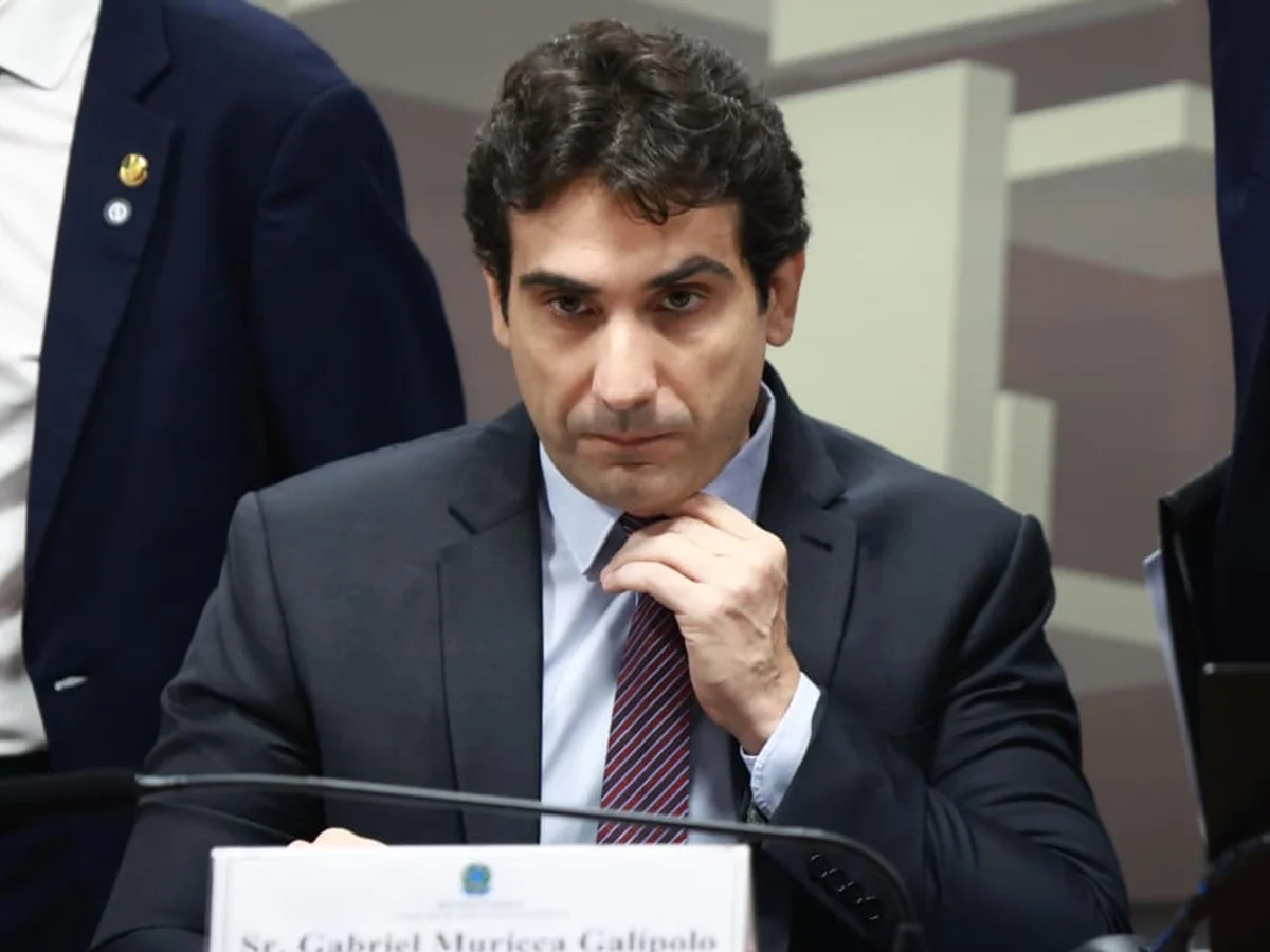 Galípolo confirma intimação da PF e depoimento em outubro sobre Caso Master