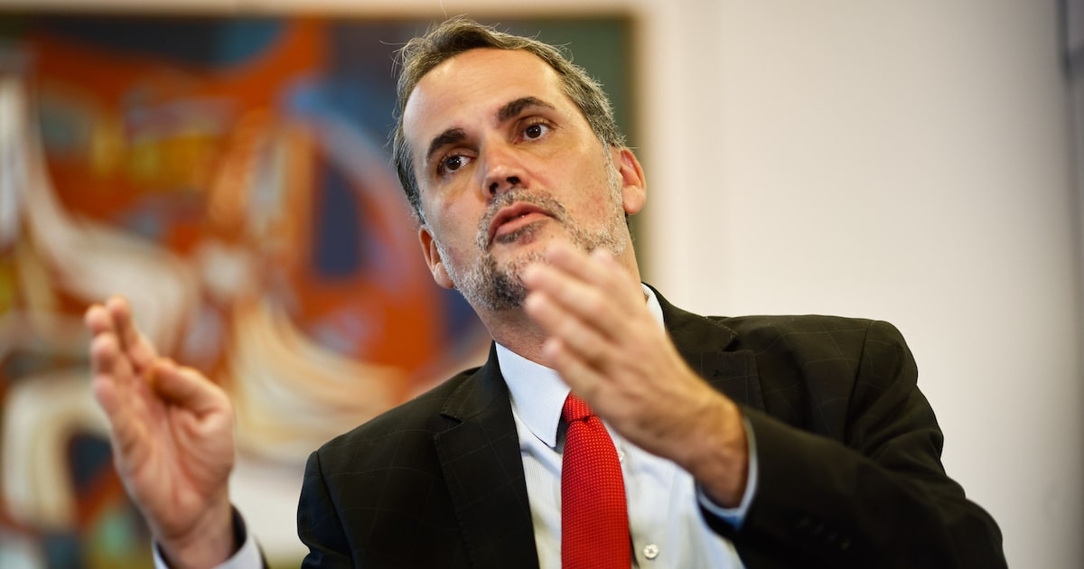 Orçamento: Defesa e Educação são mais afetadas por contenção e R$ 3,3 bi em emendas ficam congeladas