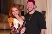 "Pra valer", afirma Ferrugem ao pedir Thaís Vasconcellos em casamento