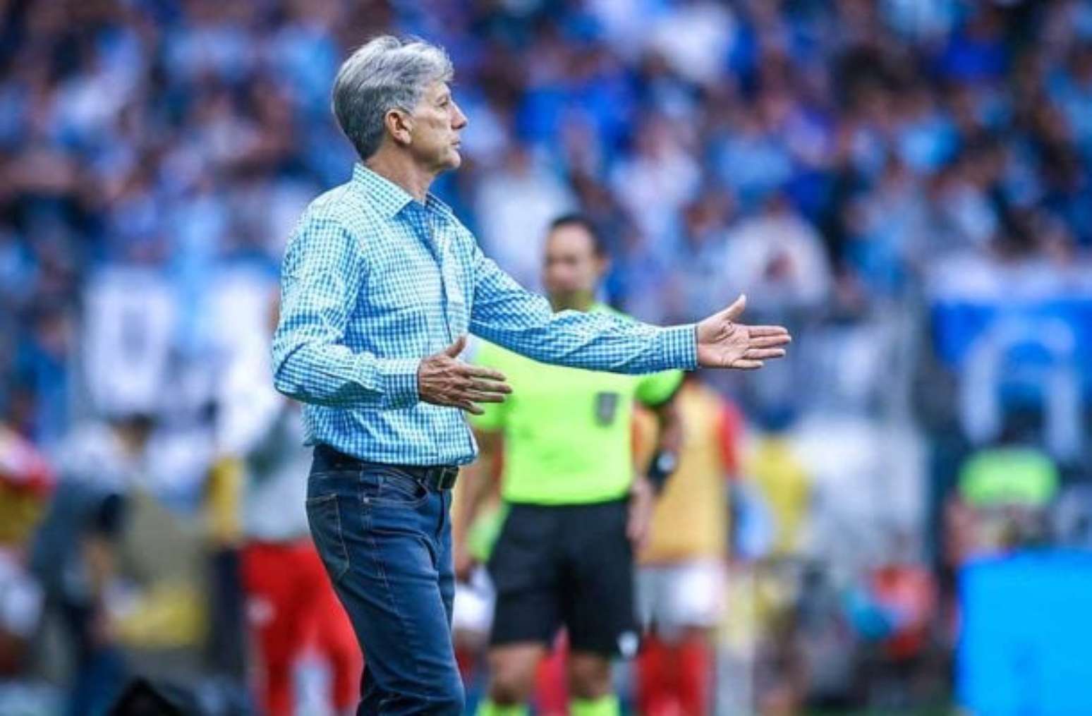 Renato lamentou a falta de pontaria dos jogadores gremistas &ndash;