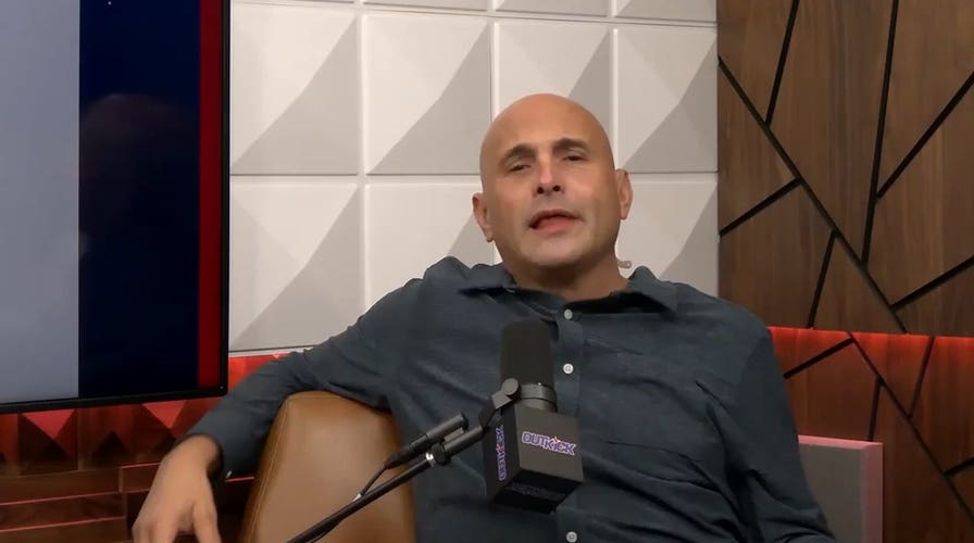 Craig Carton Comments On OutKick Reporter's Run In With A'ja Wilson's Mother | The Craig Carton Show