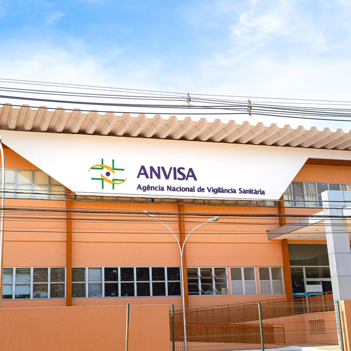Anvisa proíbe suplemento Peptistrong por falta de avaliação de ingrediente