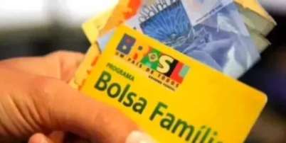Governo antecipa calendário e paga Bolsa Família antes do segundo turno da eleição Foto: Agência Brasil / Estadão