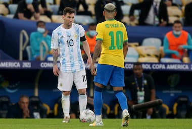Neymar homenageia Messi antes do adeus à Argentina: ‘Foi uma honra fazer história ao seu lado’