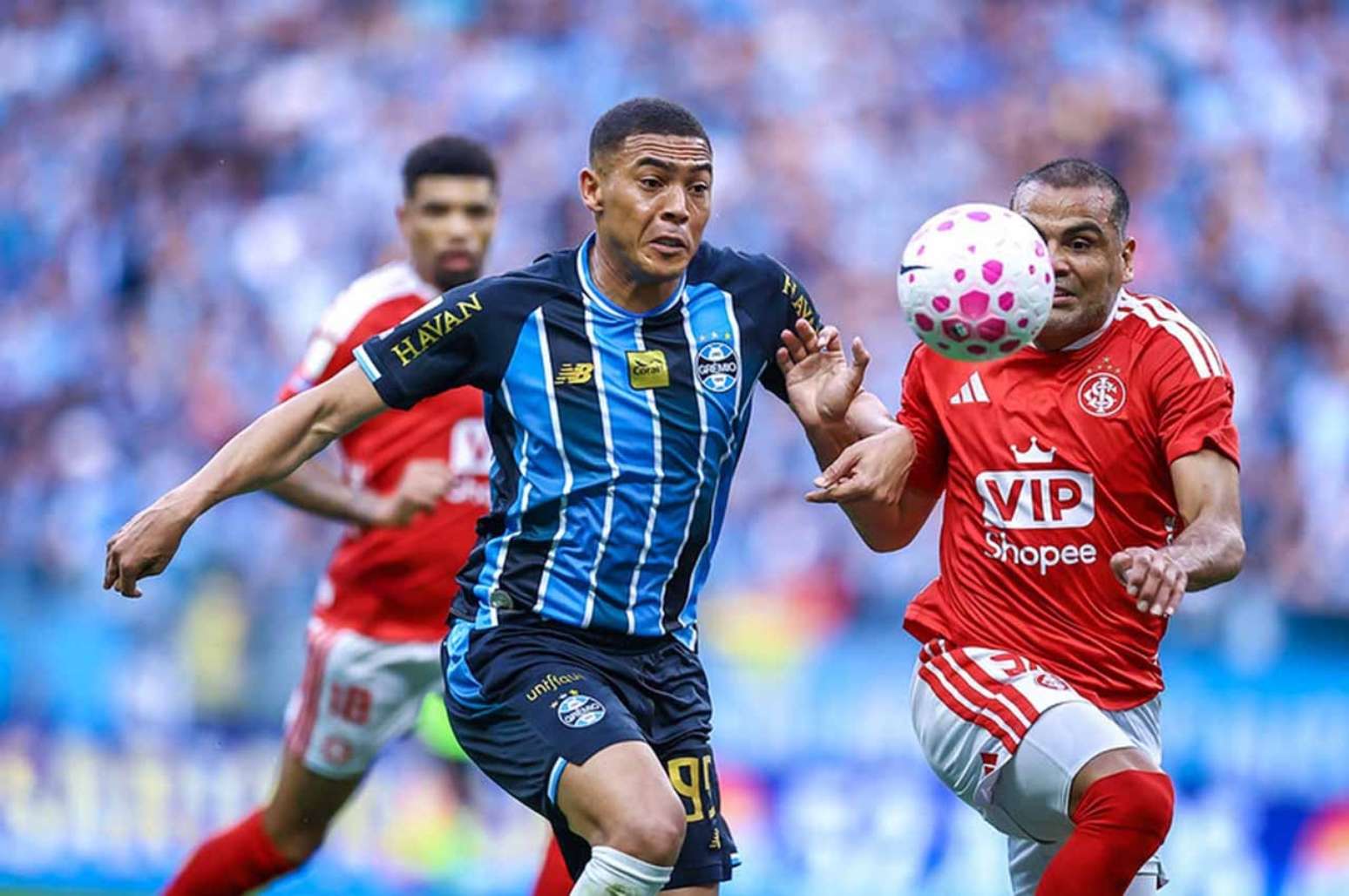 Renato lamentou a falta de pontaria dos jogadores gremistas &ndash;