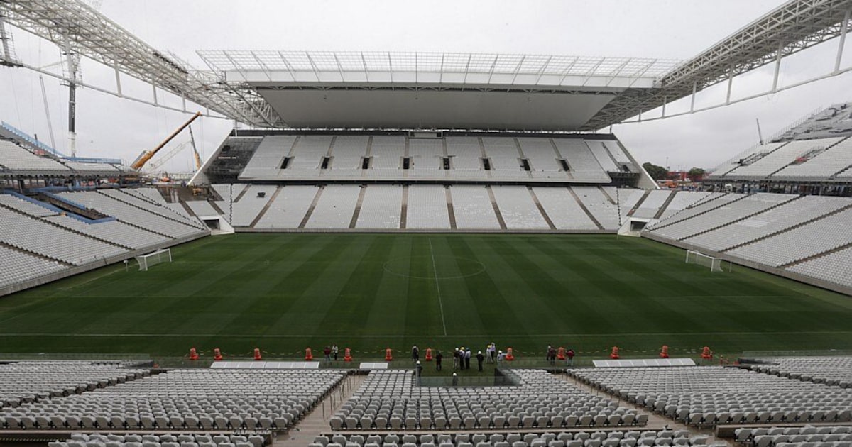 MP dá 72h para Corinthians mostrar dados sobre dívida com Caixa e cobra perito ‘escanteado’