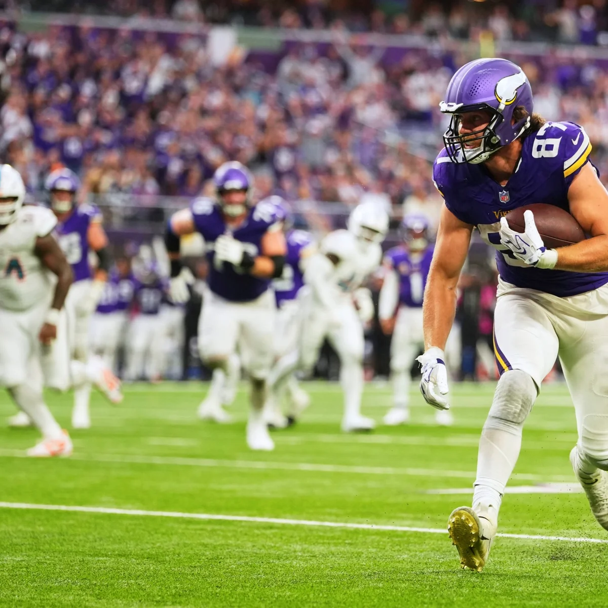 Chiefs, Vikings e 49ers seguem invictos; veja resultados da semana 4 da NFL