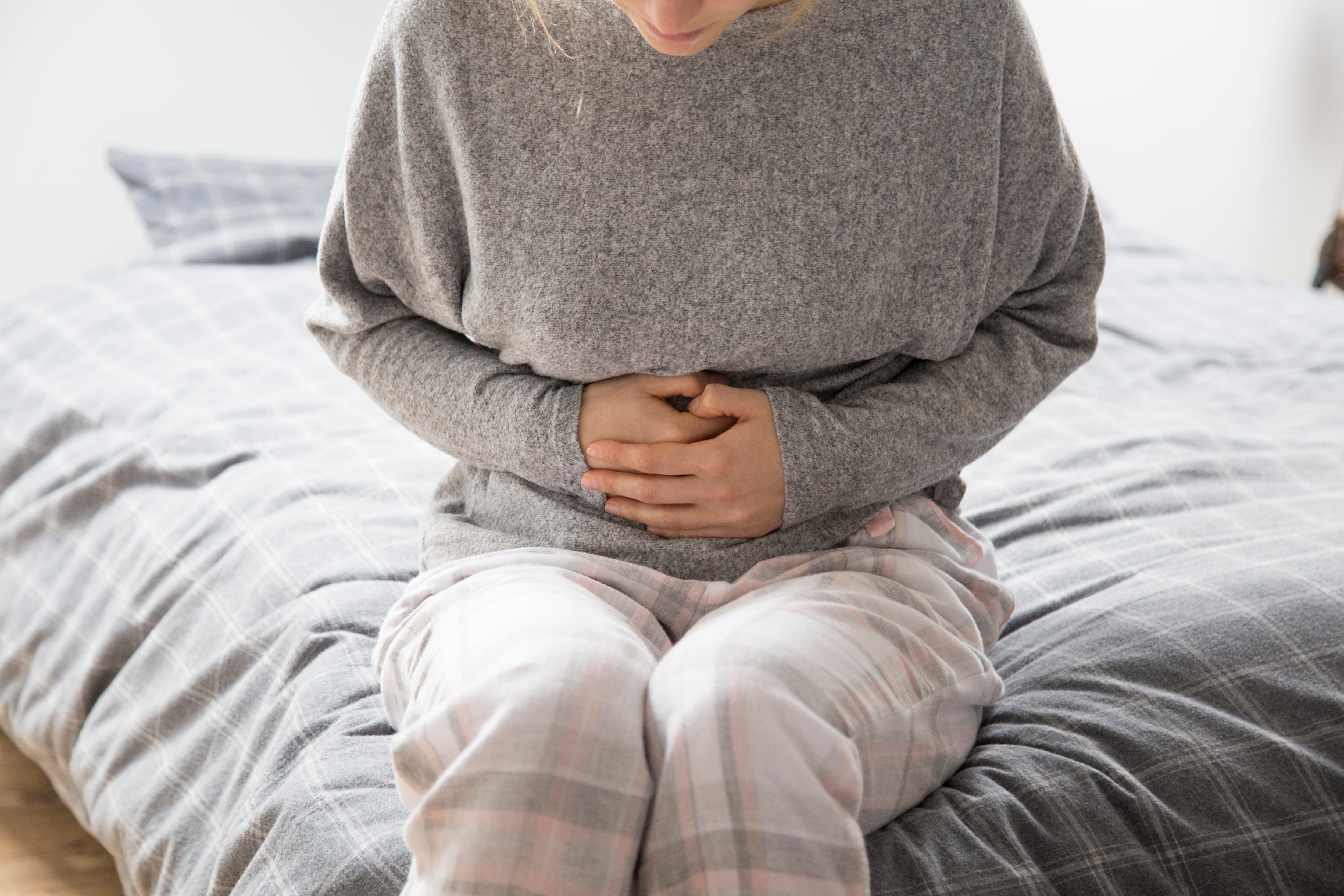Constipação causada pelas canetas emagrecedoras pode levar à fissura anal?