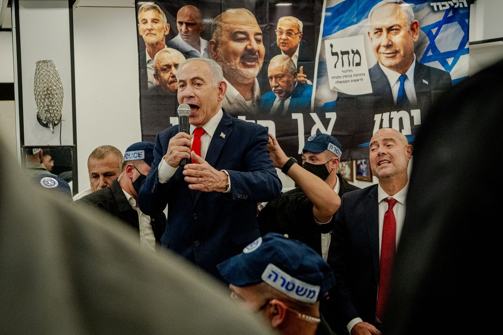 Netanyahu busca manter-se no poder, apesar de críticas ao seu governo Erik Marmor/Getty Images via CNN Newsource