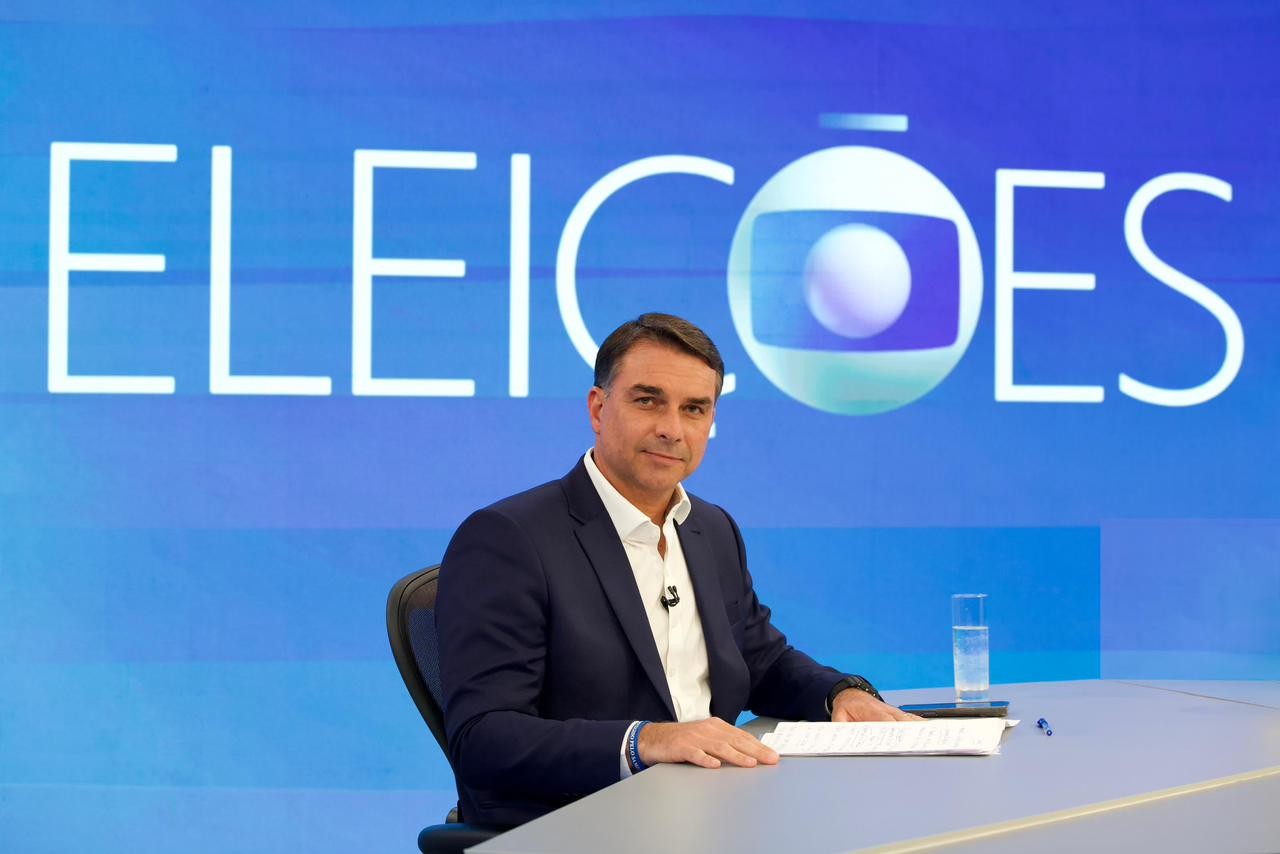 Flávio Bolsonaro no segundo turno: veja o que o candidato propõe caso seja eleito