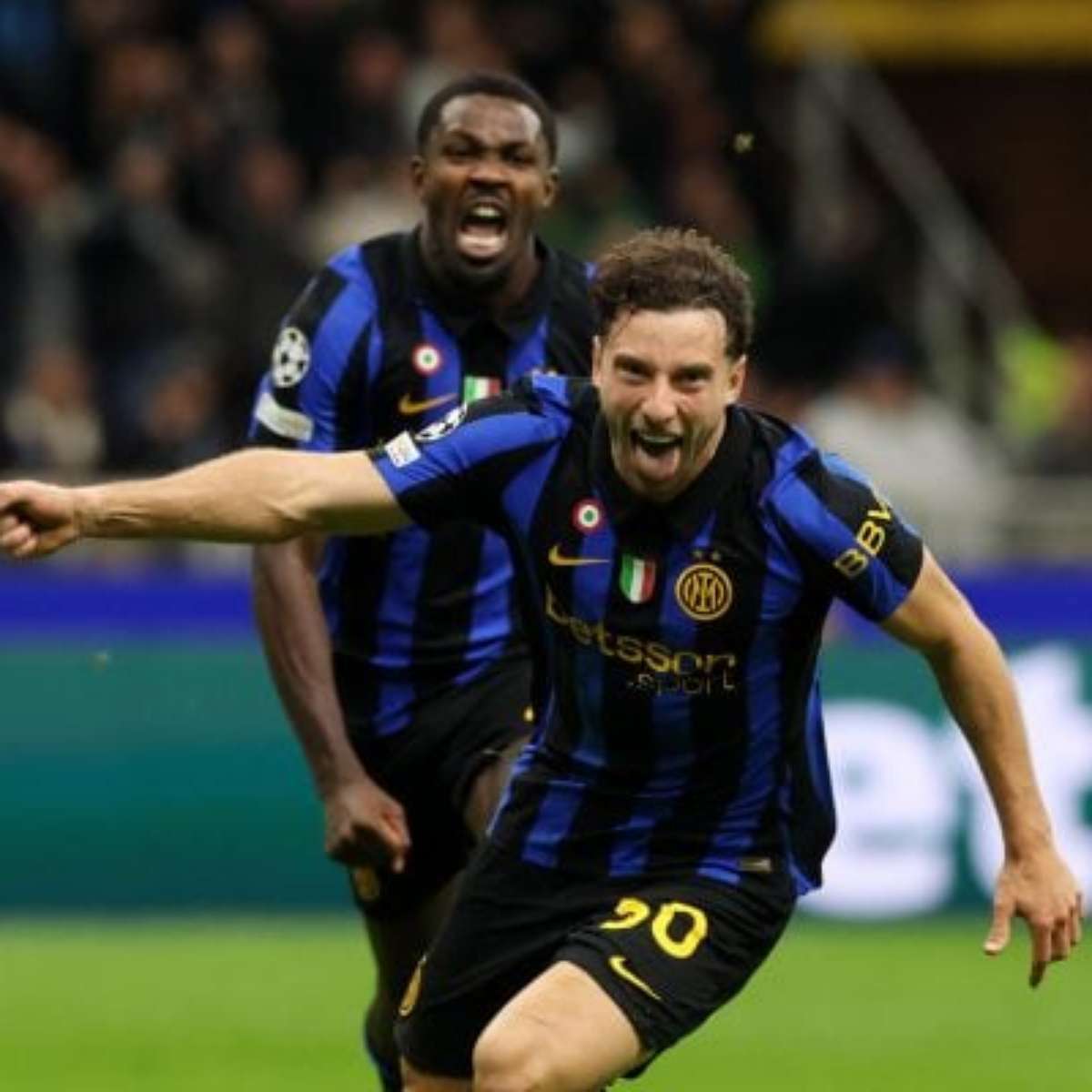 Carlos Augusto decide, e Inter vence o Shakhtar pela Champions
