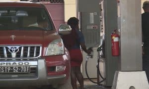 Barco com gasolina e petróleo doméstico chega esta quarta – feira